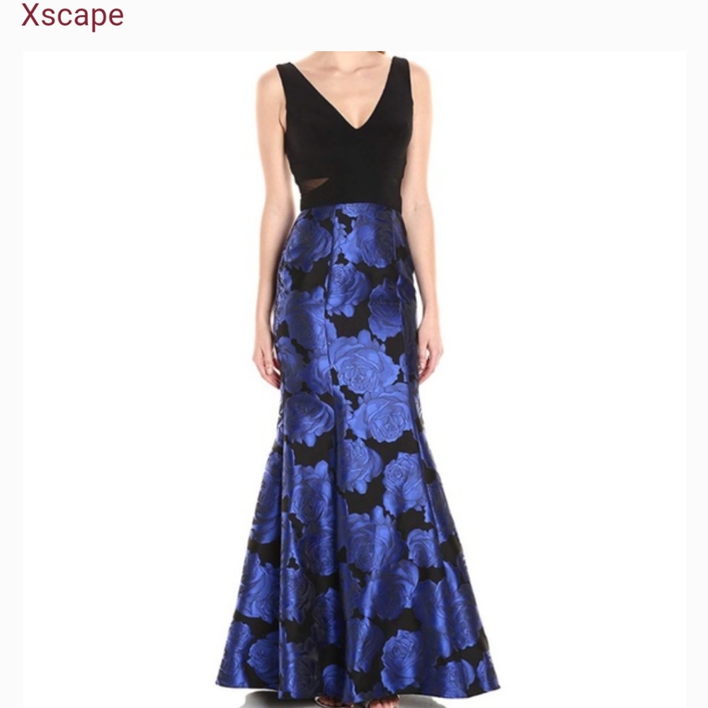 Long blue floral mermaid dress